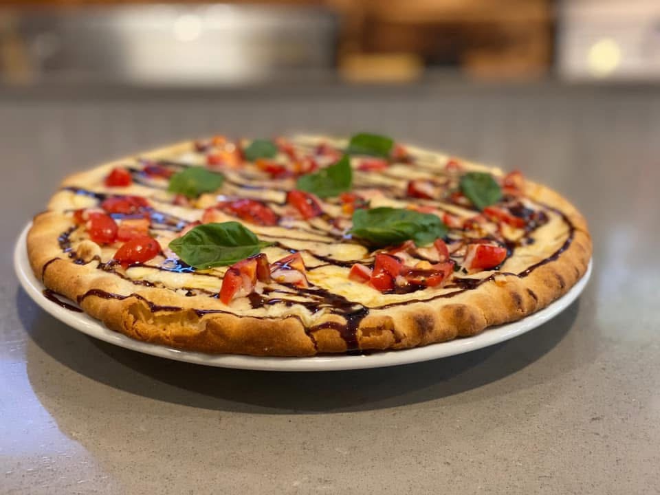 Caprese flatbread